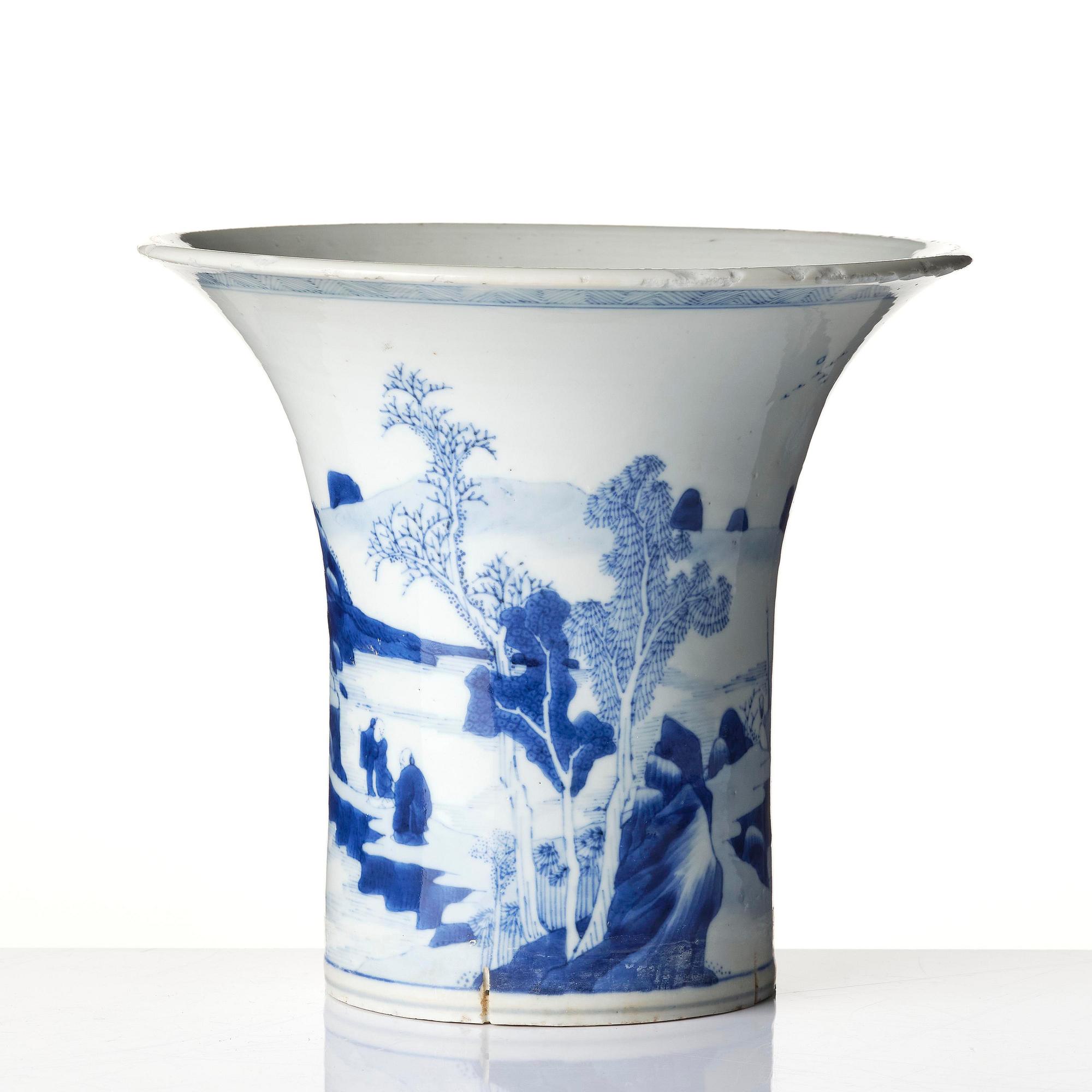 A blue and white porcelain fragment, Qing dynasty, Kangxi (1662-1722).