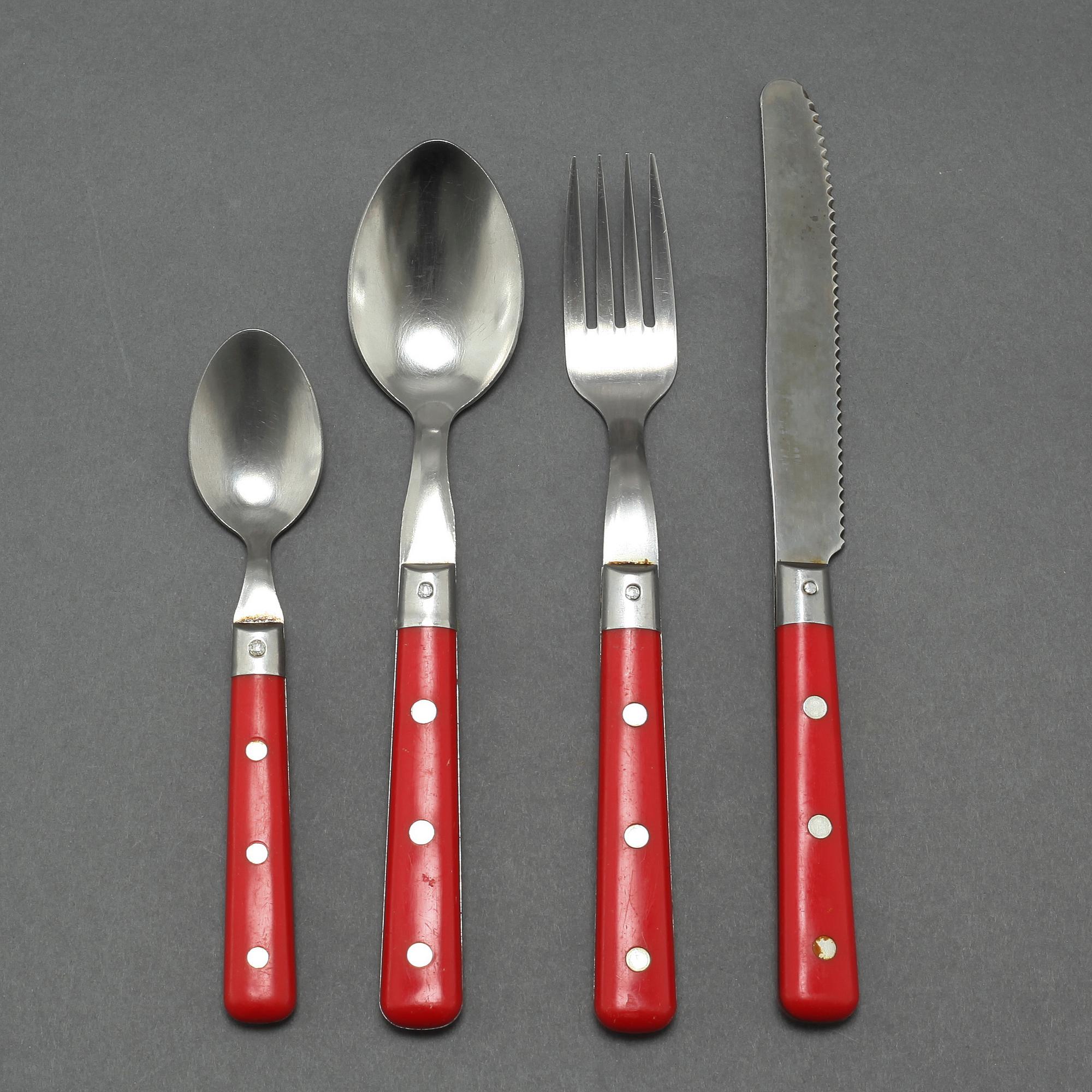 A flatware set of 24 pcs by Sedasco, France, second half of the 20th century.
