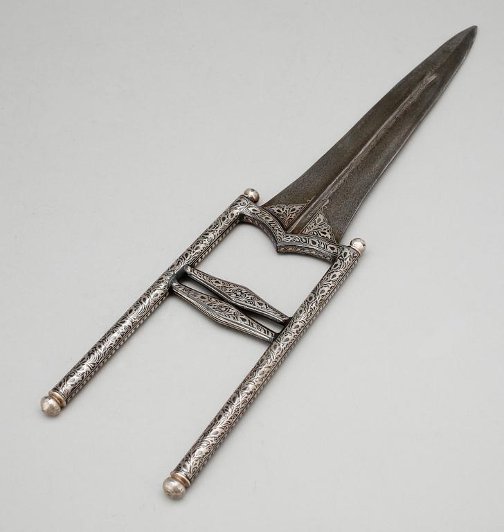 KATAR, nielloarbete, Indien, 1900-tal.