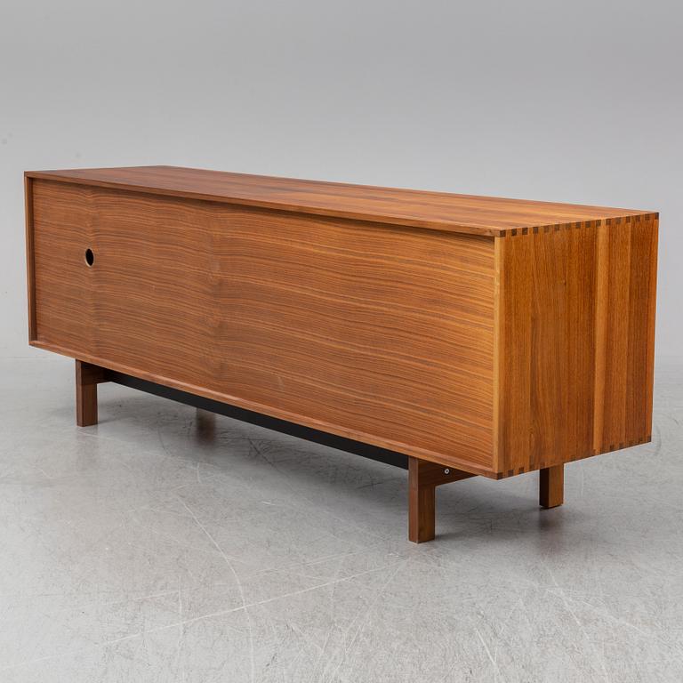 MICHAEL H NIELSEN, skänk/sideboard, "Floow", Bolia.