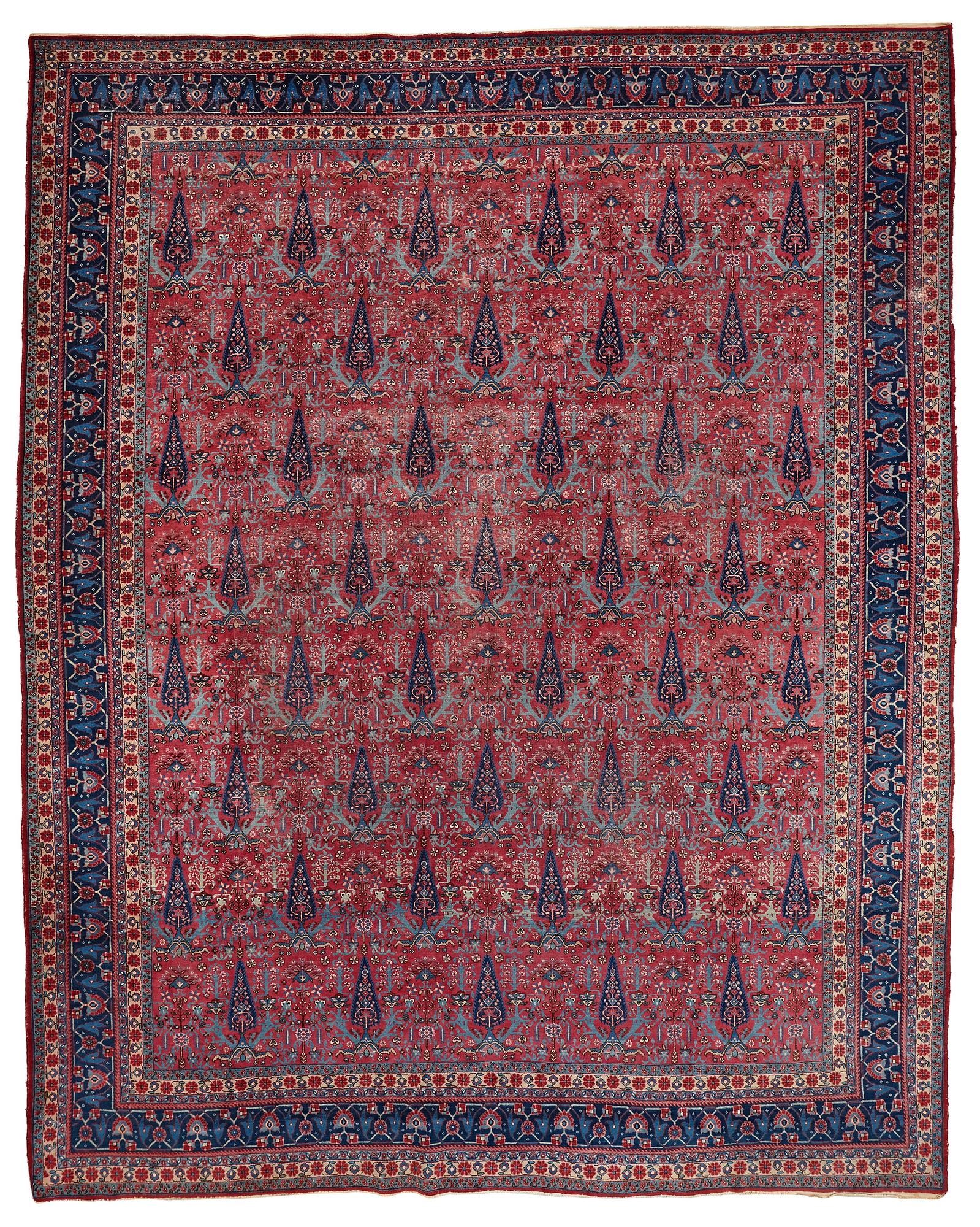 MATTO, a semi-antique Tabriz, ca 429,5 x 343,5 cm.