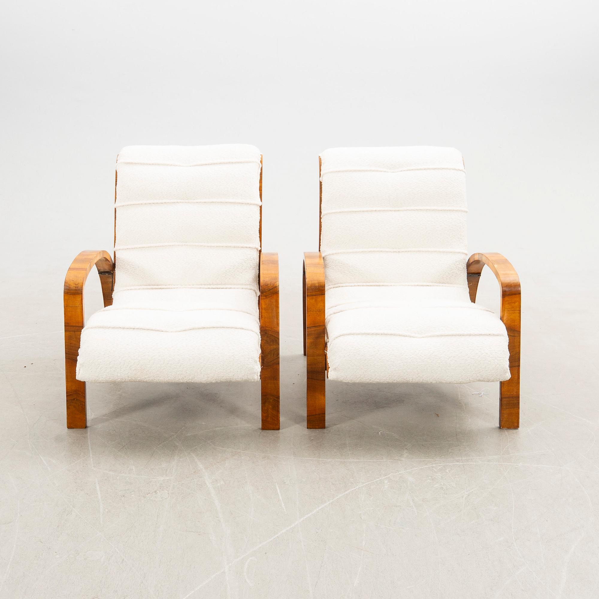 Armchairs, a pair, Art Deco, first half of the 20th century.