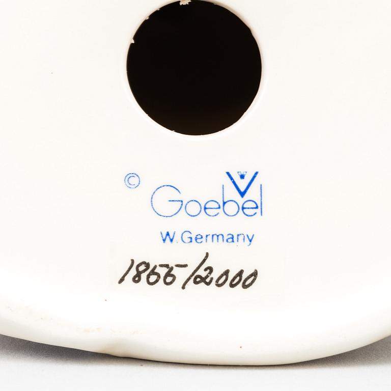 A 14 piece porcelain Nativity Set from M.I. Hummel, Goebel, West Germany 1972-1989.