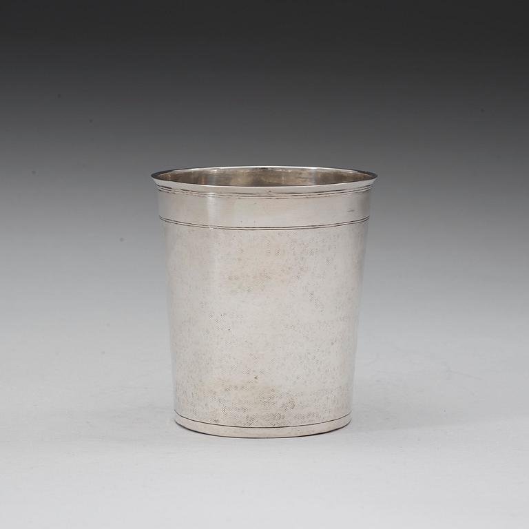 A Danish late 17th century silver beaker, marks of Jesper Hansen Rust, Odense 1699.