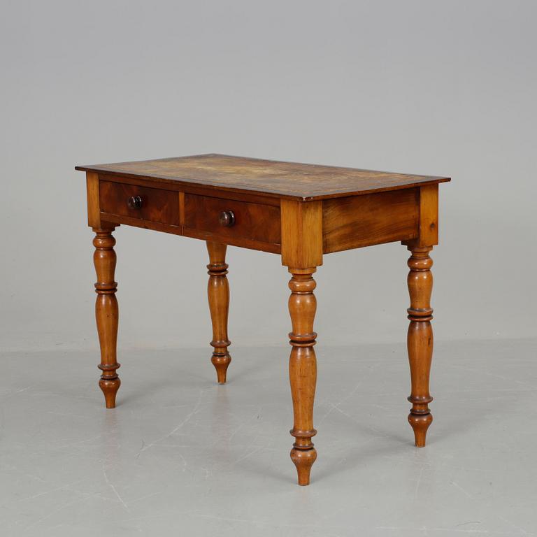 SKRIVBORD, nyrenässans, 1900-talets början.