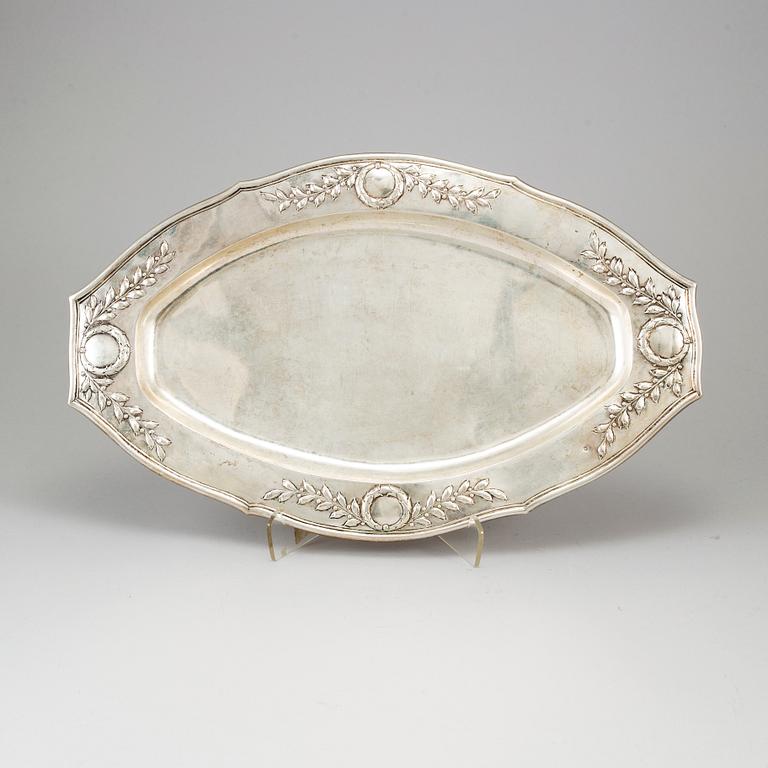 A silver art nouveau tray, Austria, early 20th century.