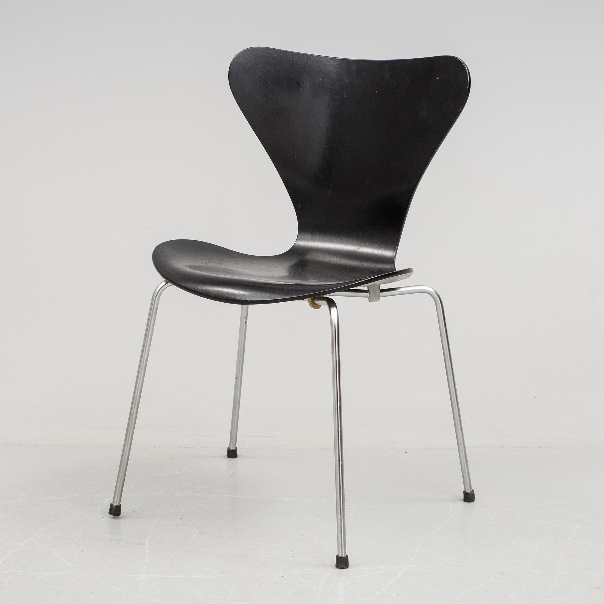 STOL, "Sjuan", Arne Jacobsen för Fritz Hansen, Danmark 1968.
