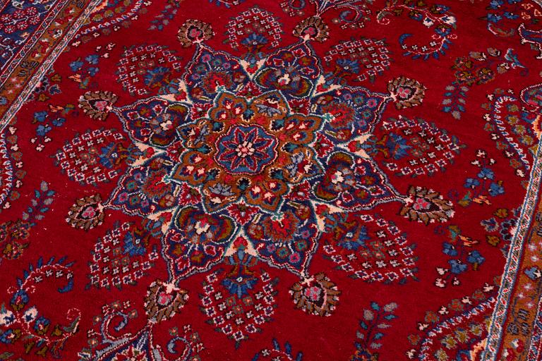 Matta, orientalisk, ca 295 x 185 cm.