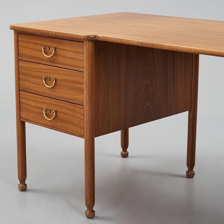 Josef Frank, a model "770" desk, Firma Svenskt Tenn, Sweden 1930-40s.