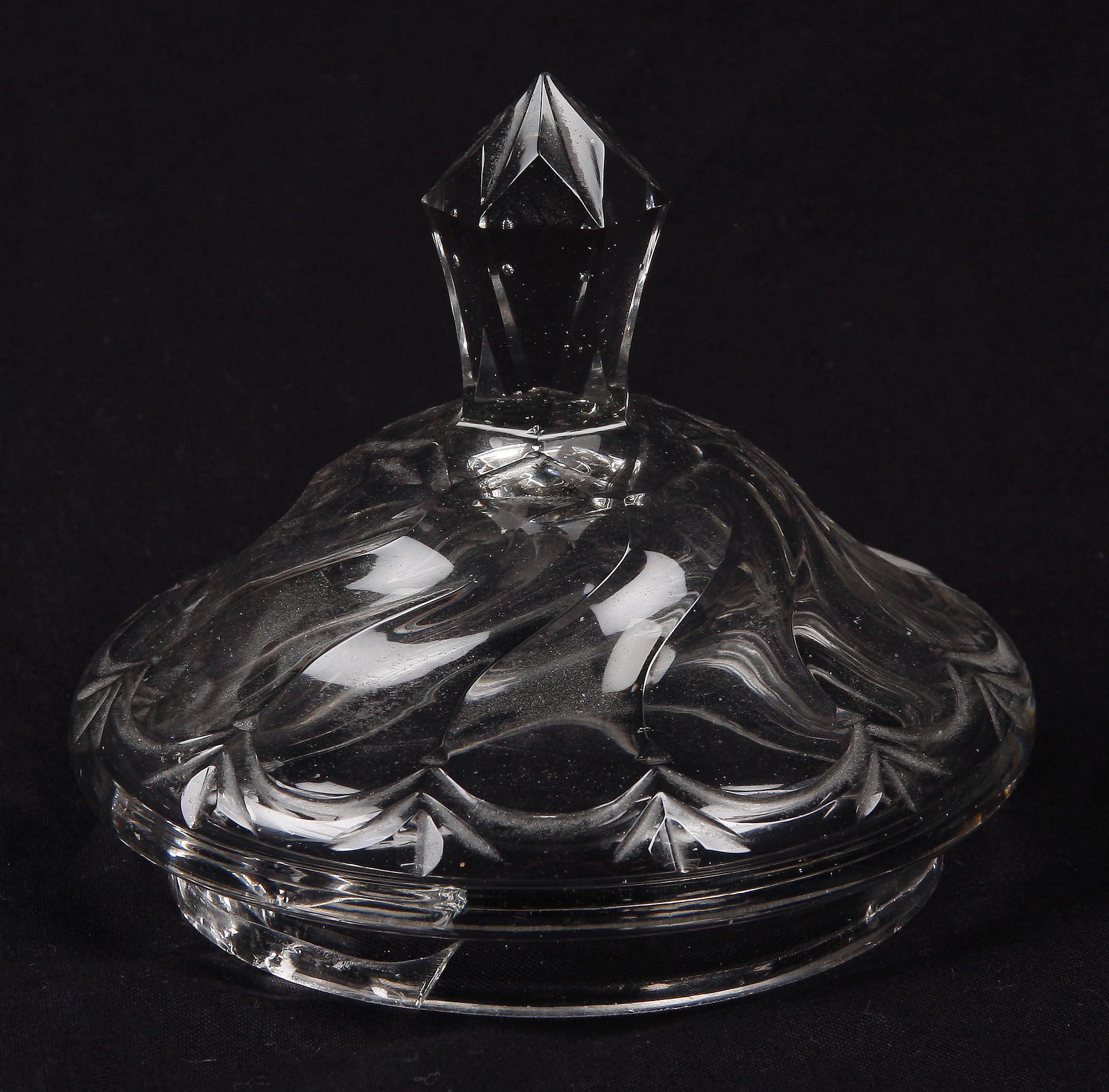 BONBONJÄR, glas, empire, tidigt 1800-tal.