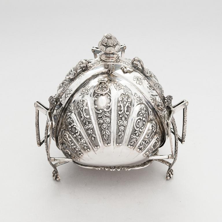 Biscuit warmer, silver, Portugal 1900-tal.