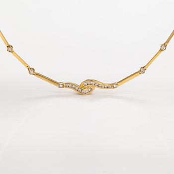 Halsband, 18K guld, diamanter ca 1.12 ct tot.