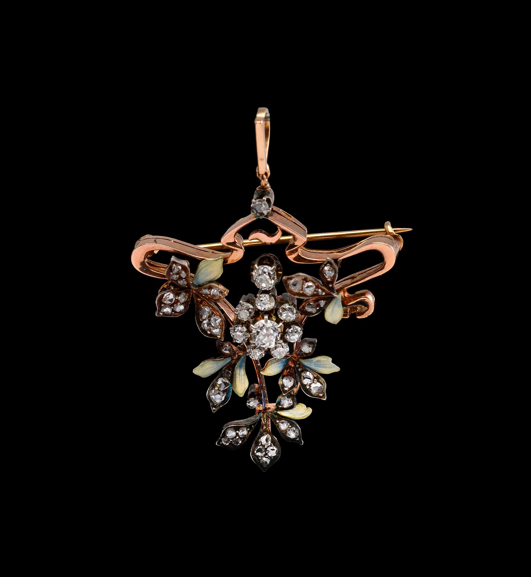 BROSCH, gammal- och rosenslipade diamanter ca 1.50 ct. Ryssland 1896-1908.