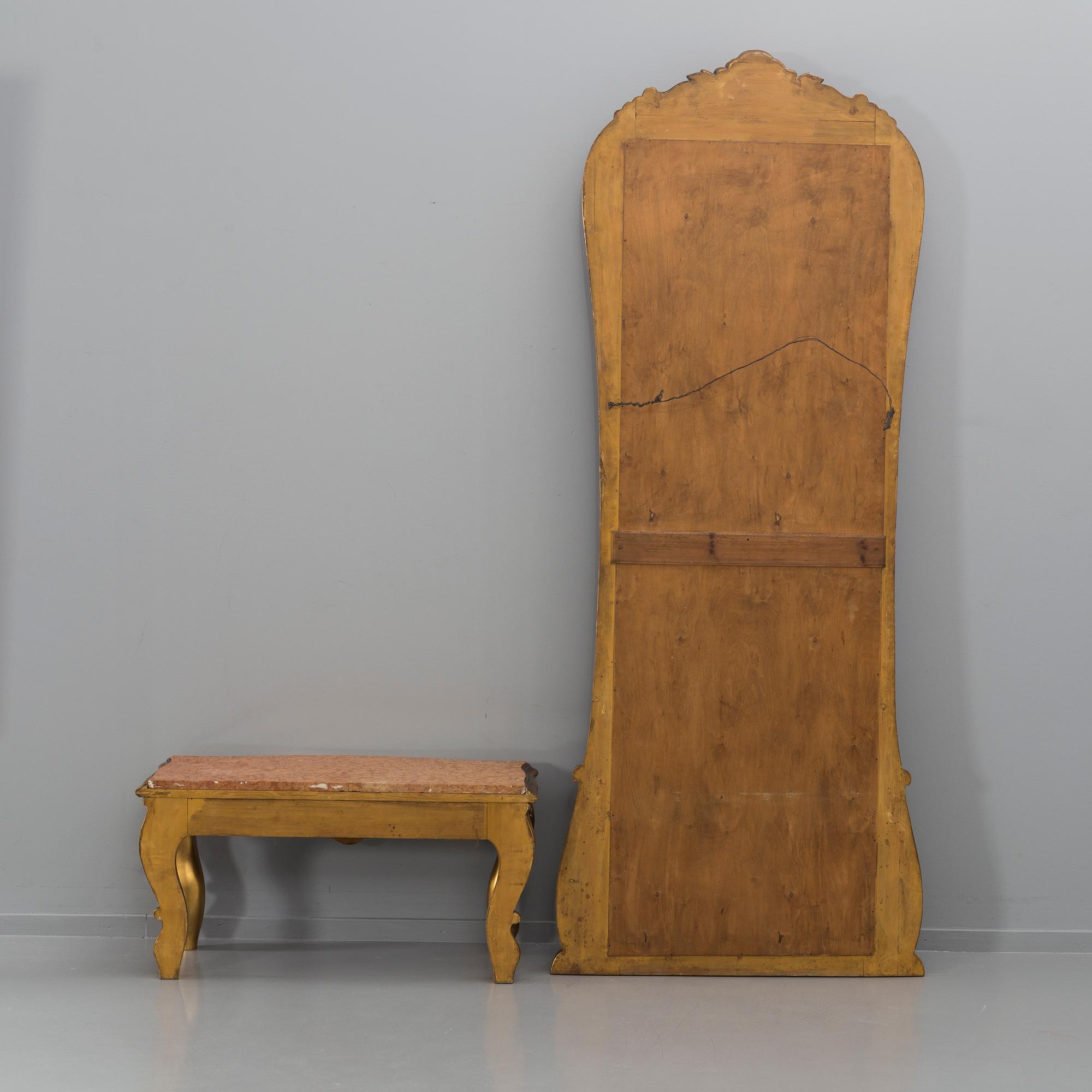 SPEGEL MED KONSOLBORD, nyrokoko, 1900-talets början / första hälft.