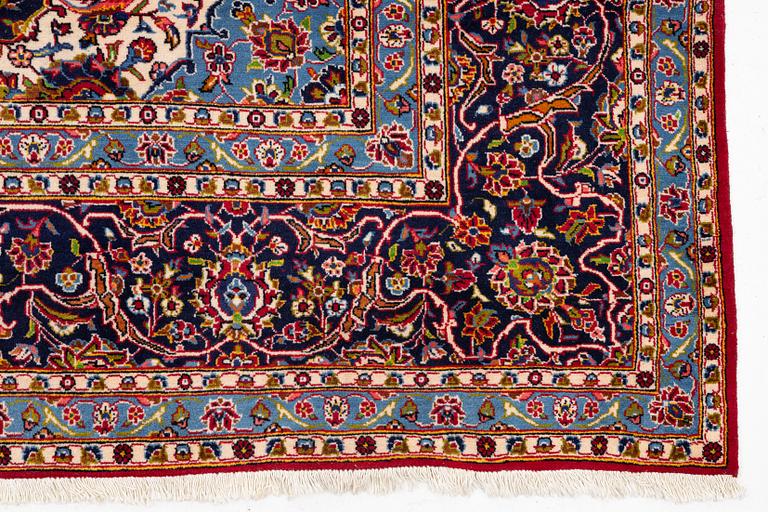 Rug, Keshan, approximately 400 x 304 cm.