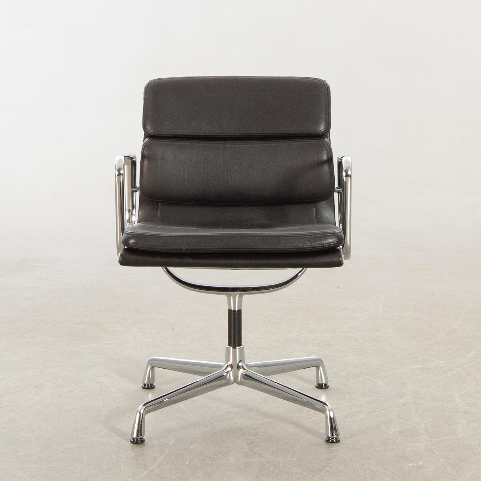 Charles and Ray Eames, 'EA 208 Soft Pad Chair' for Vitra.
