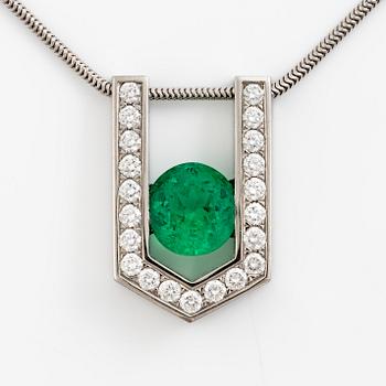 White gold necklace with pendant, 18K white gold set with brilliant-cut diamonds and emerald.