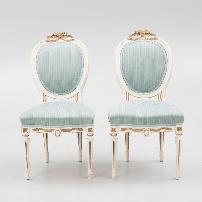 Chairs 4 pcs and table, Gustavian style, from around the year 1900.