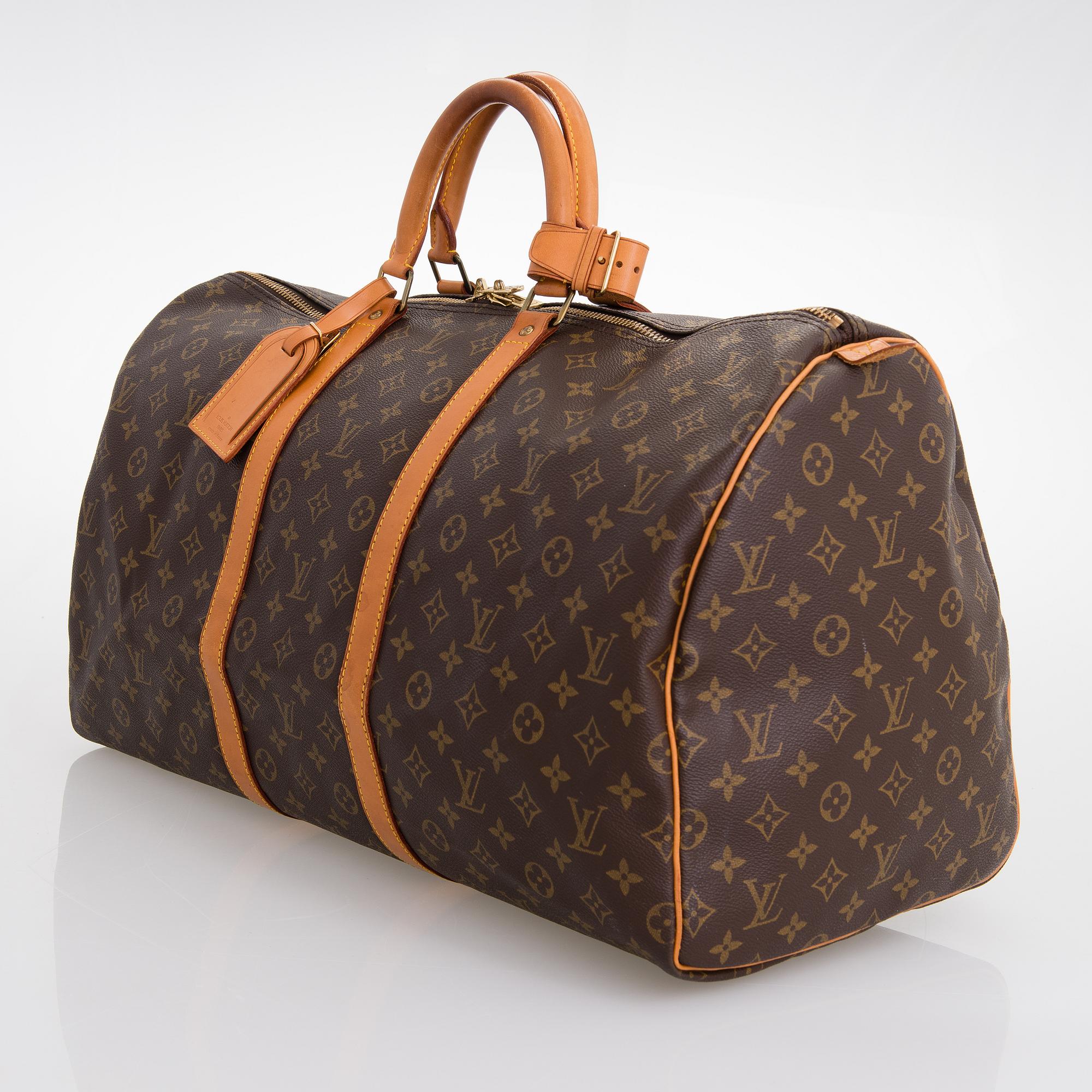 LOUIS VUITTON Monogram Keepall 55 Bag.