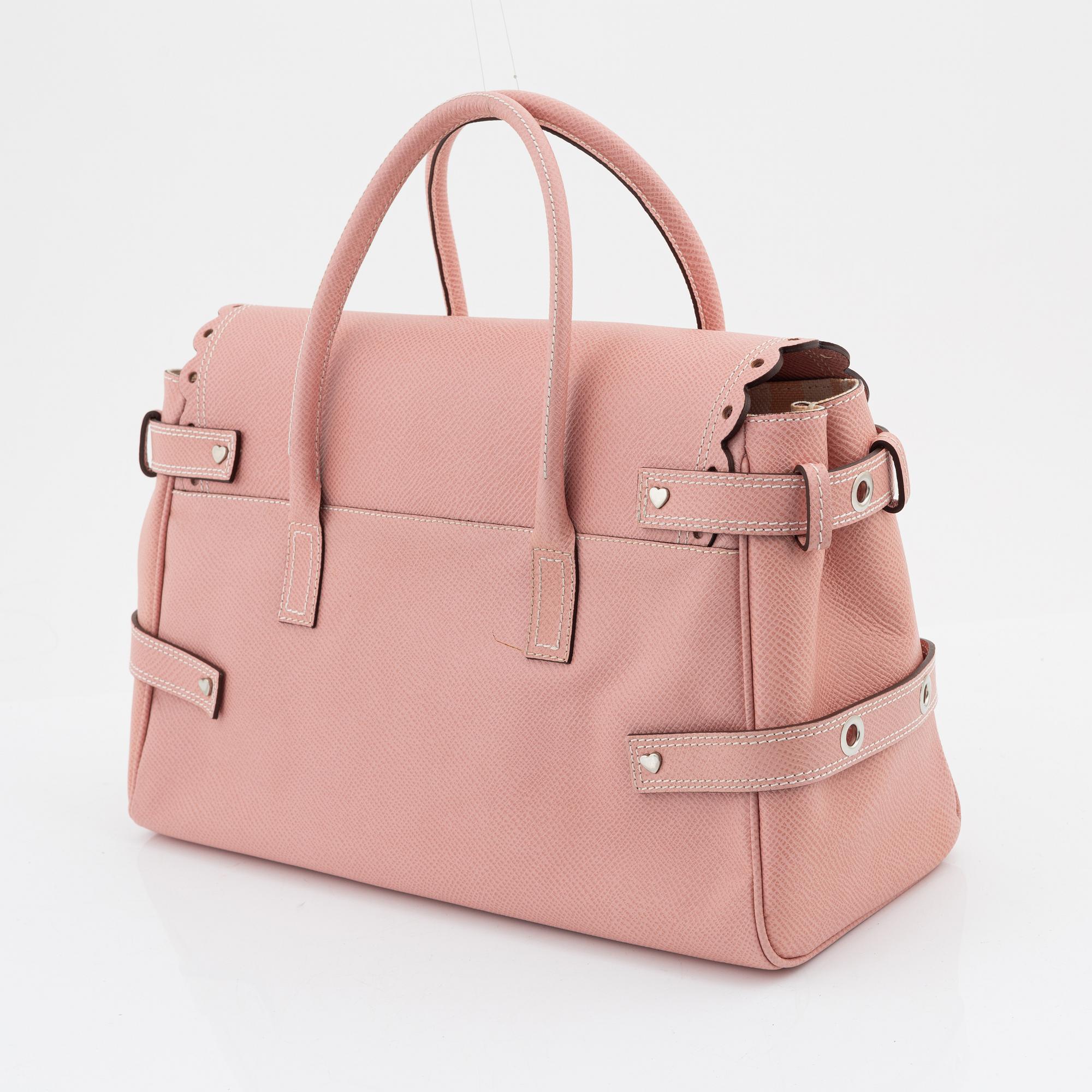 Luella Bartley, a pink leather 'Scallop Gisele' handbag.