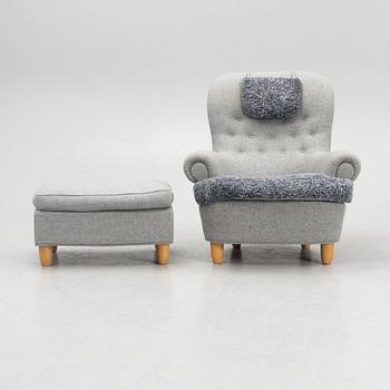 Carl Malmsten, fåtölj "Jättepaddan" med fotpall, OH Sjögren, Tranås.