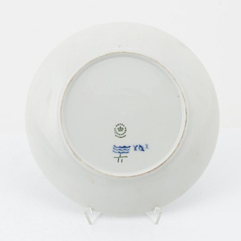 A 24-piece 'Musselmalet' tea service, Rifflet and half lace, Royal Copenhagen, Denmark.