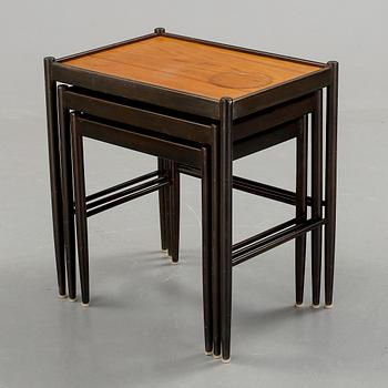 SATSBORD, 3 delar, Fröseke, ur serien "Bra Bohag", 1900-talets tredje kvartal.