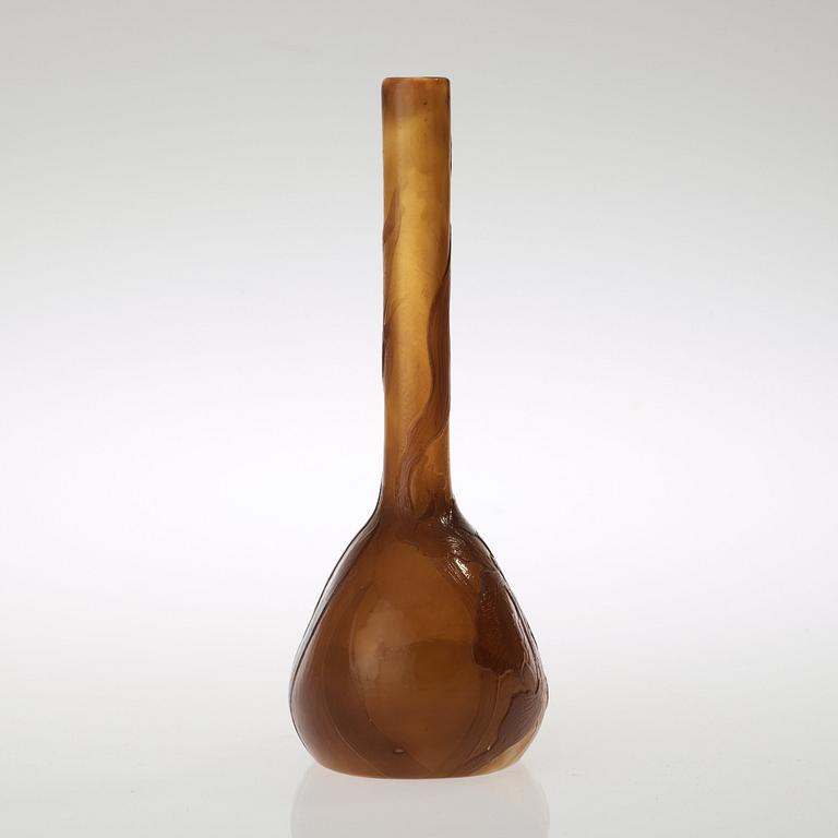 An Emile Gallé Art Nouveau firepolished cameo glass vase, France.