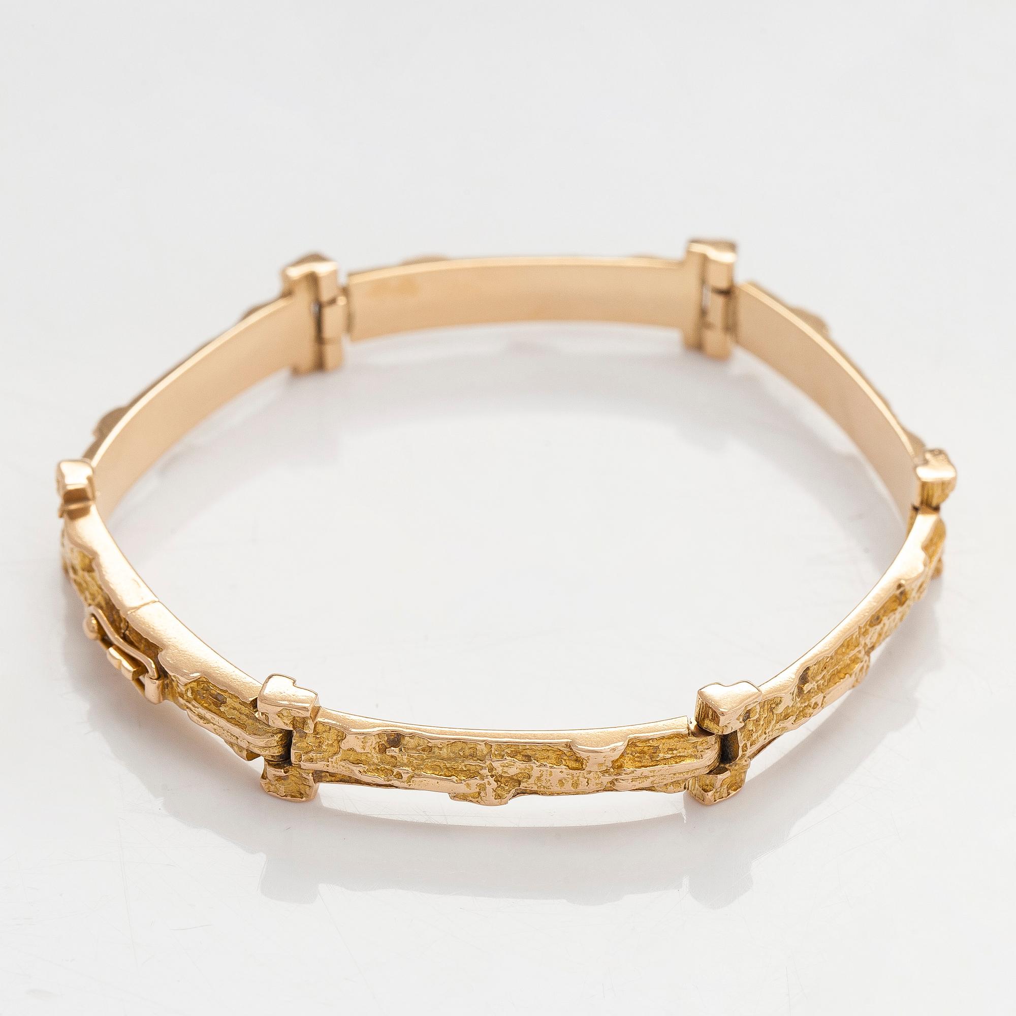 Björn Weckström, a 14K gold bracelet 'Tundra' for Lapponia 1973.