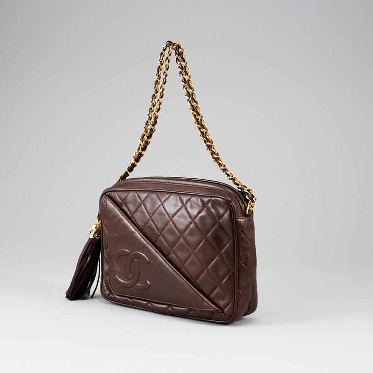 CHANEL, a chain bag, 1989-1991.