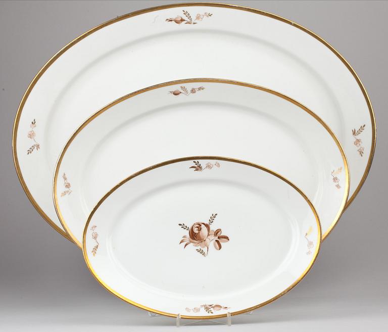 MATSERVIS, 50 delar, porslin, "Brown rose", Royal Copenhagen.