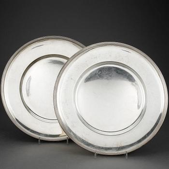 PRESENTERFAT, ett par, silver, C.E Carlman, Stockholm, 1929, tot vikt 1511 gram.