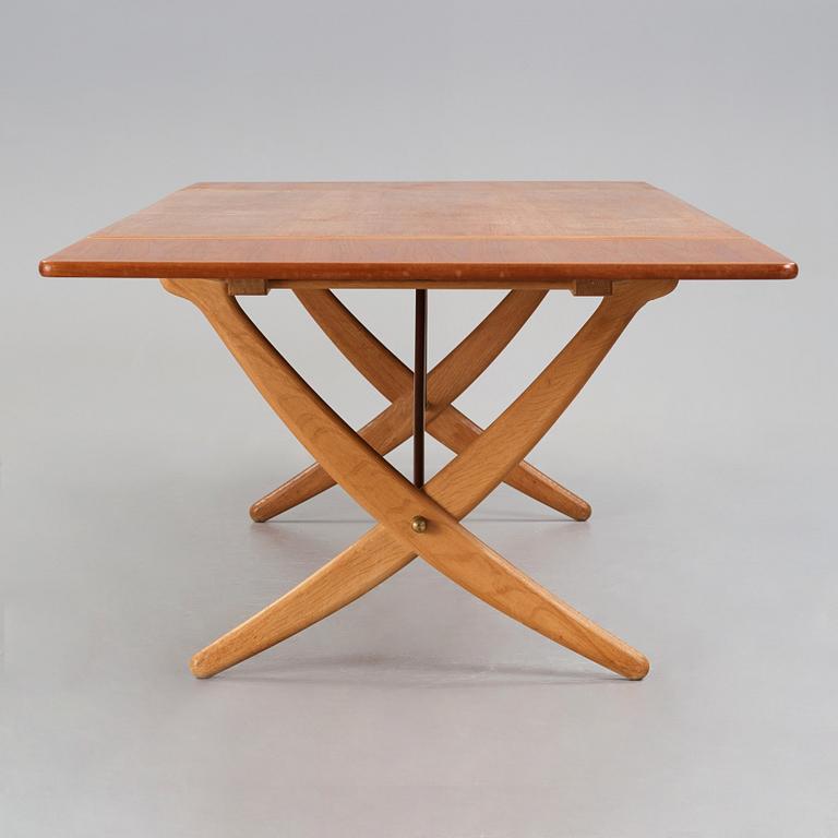 Hans J. Wegner, matbord med klaffar, "AT-314", Andreas Tuck, Danmark 1950-60-tal.