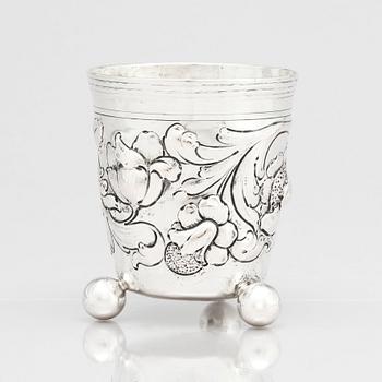 Bägare, silver, Regensburg, tidigt 1700-tal, okänd mästarstämpel AS. Barock.