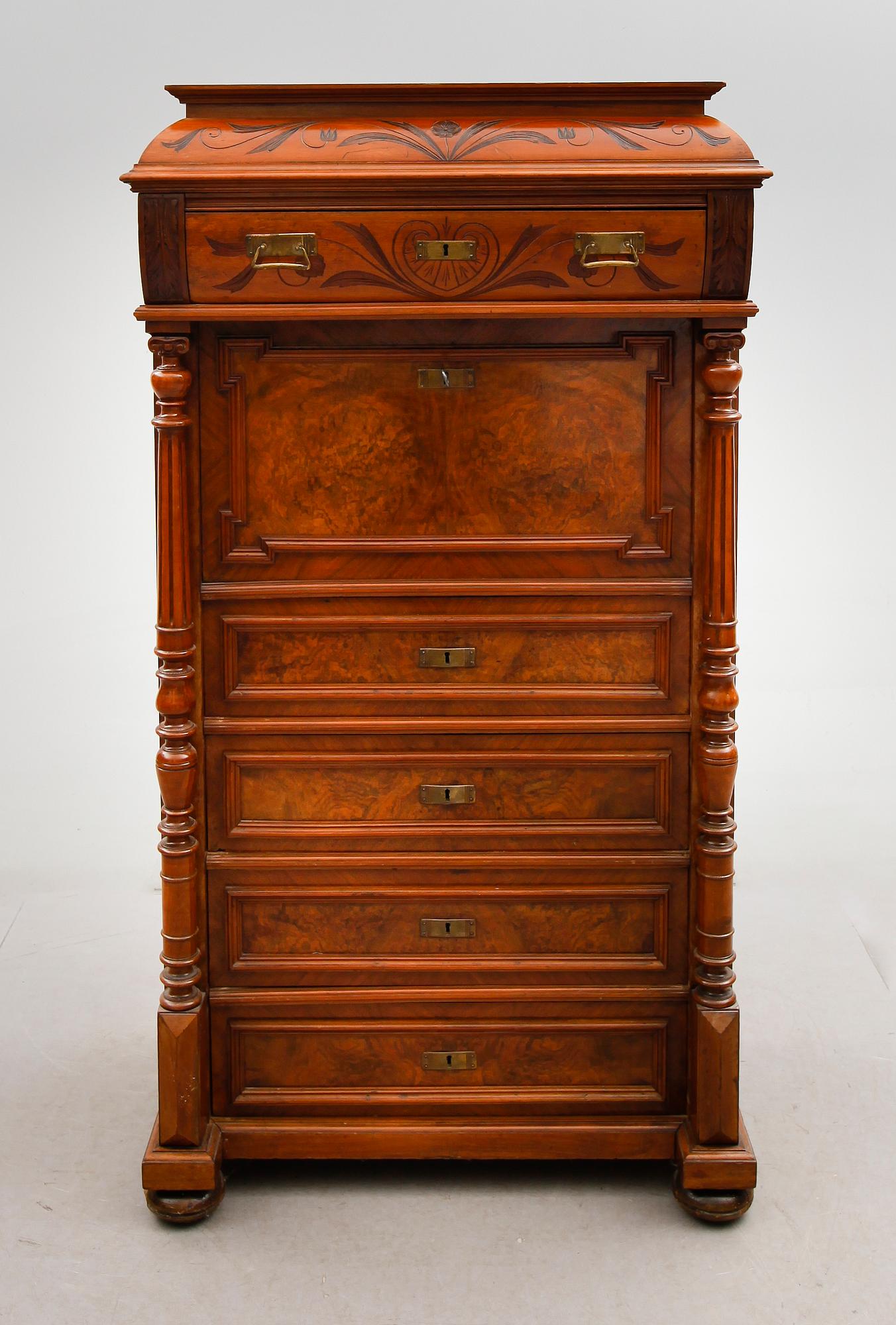 CHIFFONJÉ, 1800-talets andra hälft.