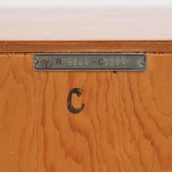 Nordiska Kompaniet, a rare "Anette" chest of drawers, Sweden, ca. 1944.