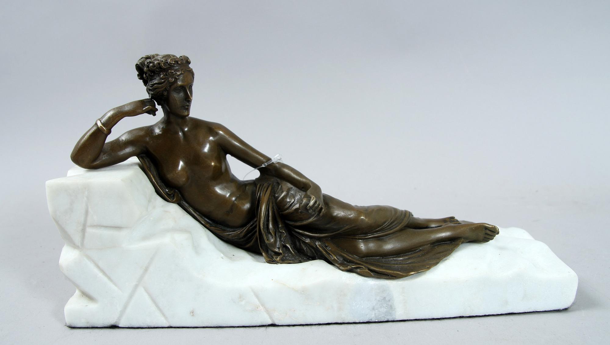 SKULPTUR, brons på marmorsockel, 1900/2000-tal.