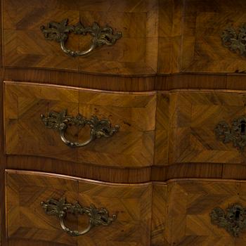 A late baroque mid 18th century chest of drawers by Christian Linning.