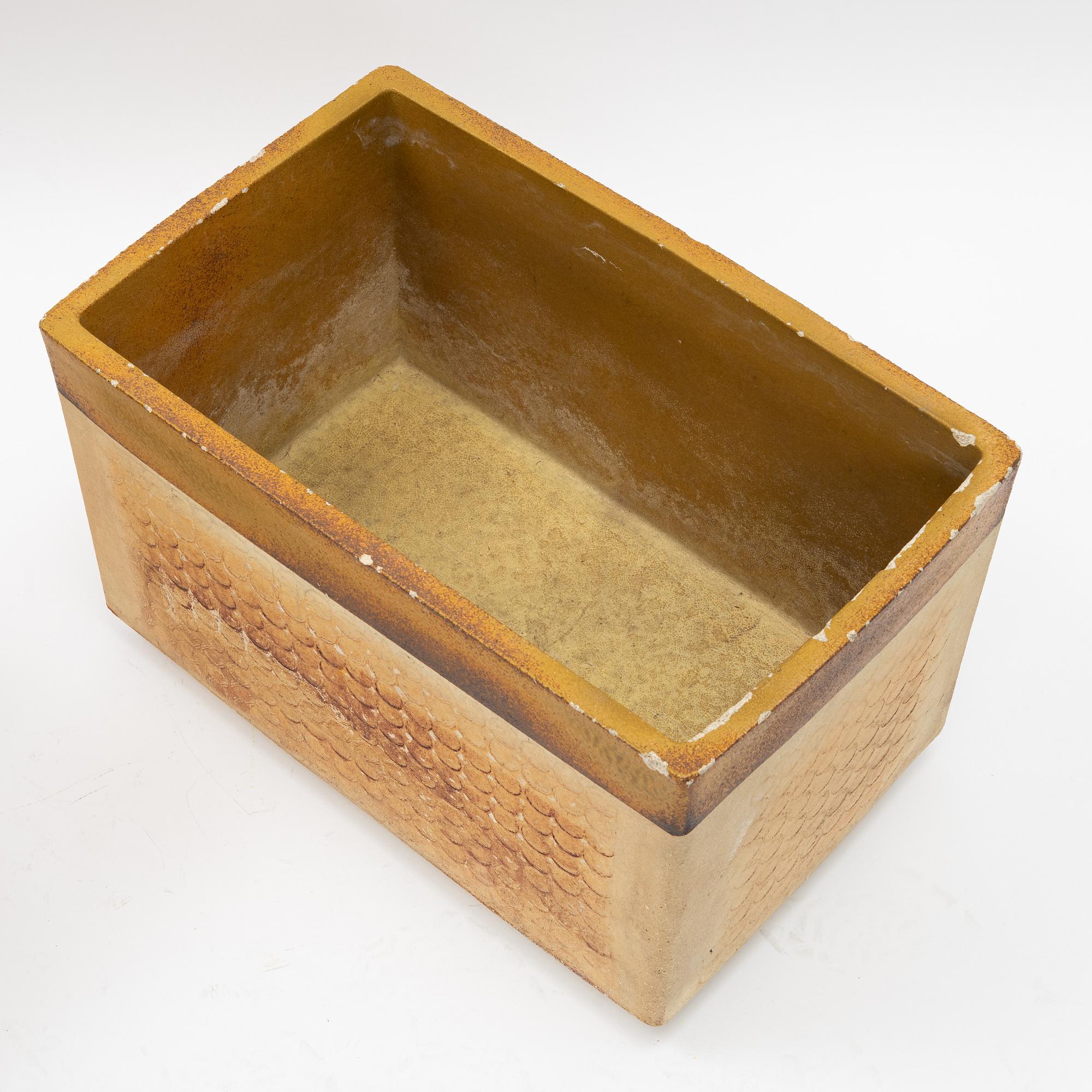 Karin Björquist, a pair of pots, Gustavsbergs studio.