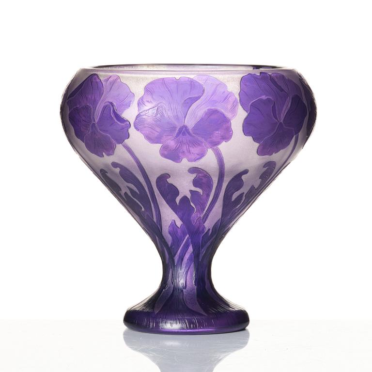 Karl Lindeberg, an Art Nouveau cameo glass vase, Kosta, Sweden, early 20th century.