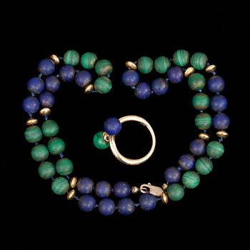 COLLIER och RING. Kulor av Malakit och Lapis Lazuli. 2000-tal.