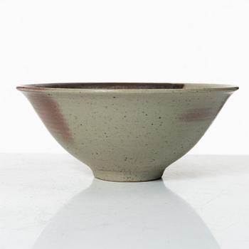 Carl-Harry Stålhane, two stoneware vases and a bowl, Designhuset, Lidköping.