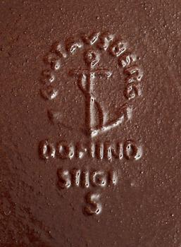 VASER 2+1, stengods, "Domino" 2 st, Stig Lindberg, Gustavsberg samt Carl-Harry Stålhane, Rörstrand.