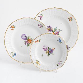 Royal Copenhagen, a 31-piece 'Sachsisk Blomst' porcelain dinner service, Denmark.