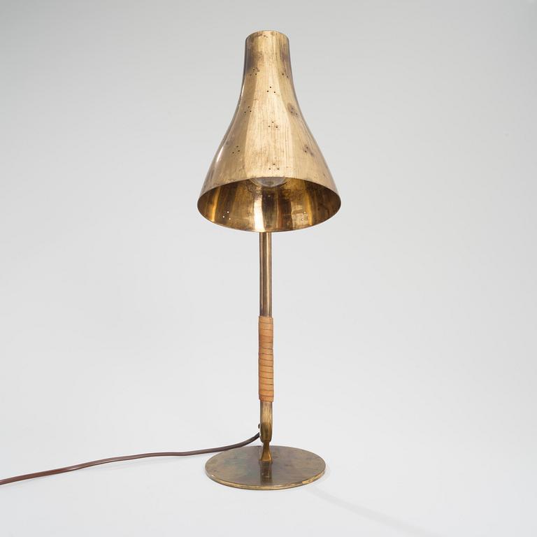 PAAVO TYNELL, TABLE LAMP, 9212. Manufactured by Taito. 1940s.