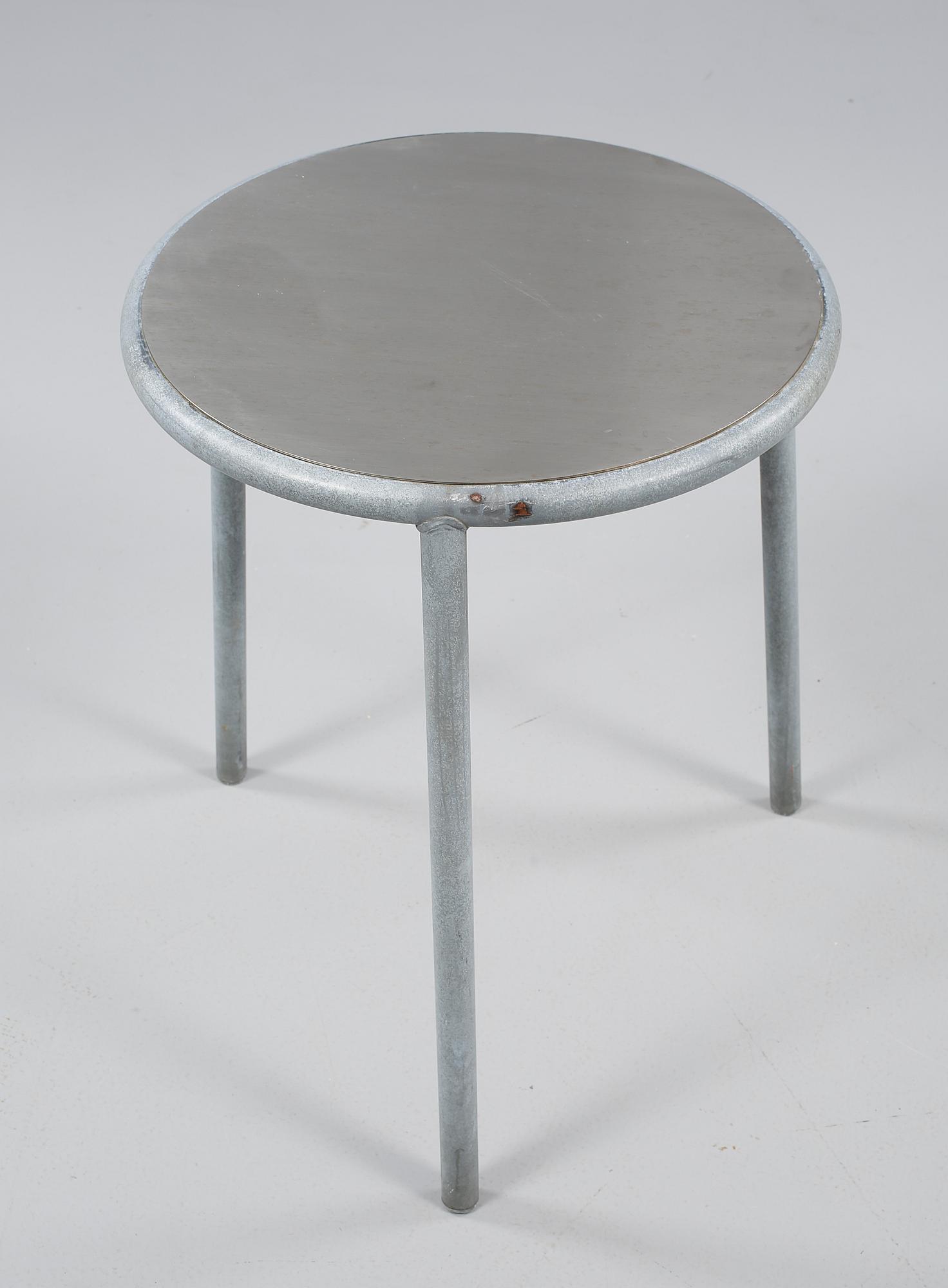 TRÄDGÅRDSGRUPP, 5 delar, "Café", Niels Gammelgaard & Lars Mathiesen, Fritz Hansen, formgiven 1980.