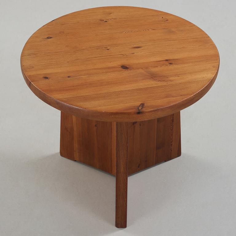 Axel Einar Hjorth, a 'Wärmdö' pine sofa table, Nordiska Kompaniet, Sweden 1930's.