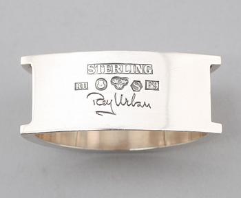 SILVERFÖREMÅL, 7 delar, 1900-tal. Vikt utan glasföremål ca 206 gram.