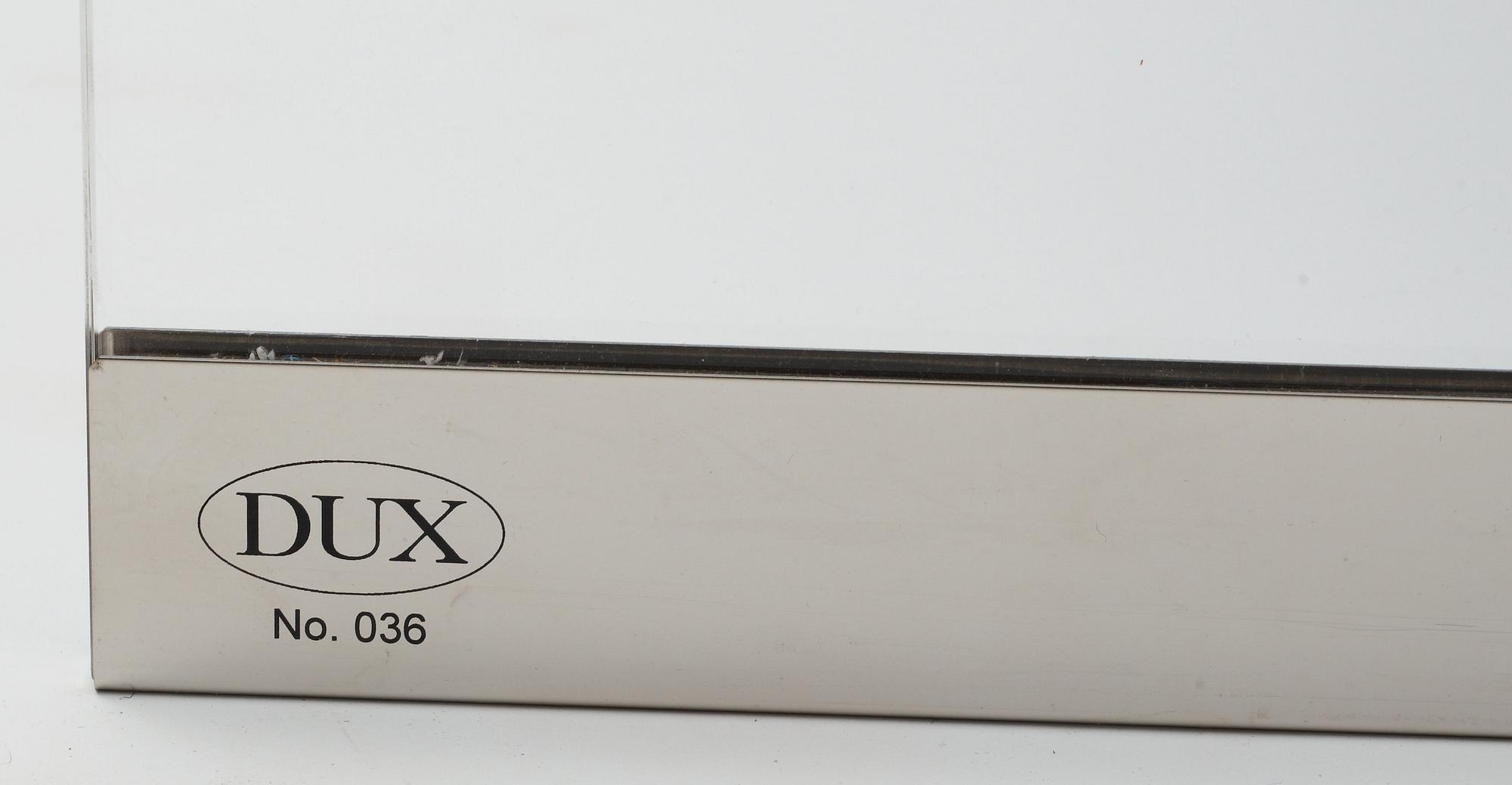 A pair of Arne Rickardt armchairs, 'Pascal', Dux 2002.