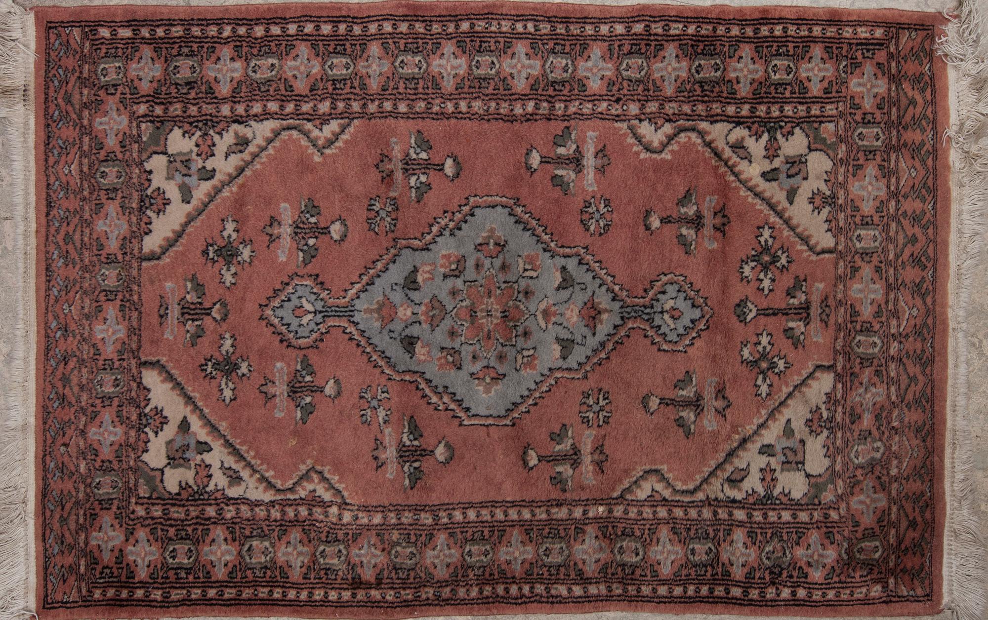 MATTOR, 3 st orientaliska.